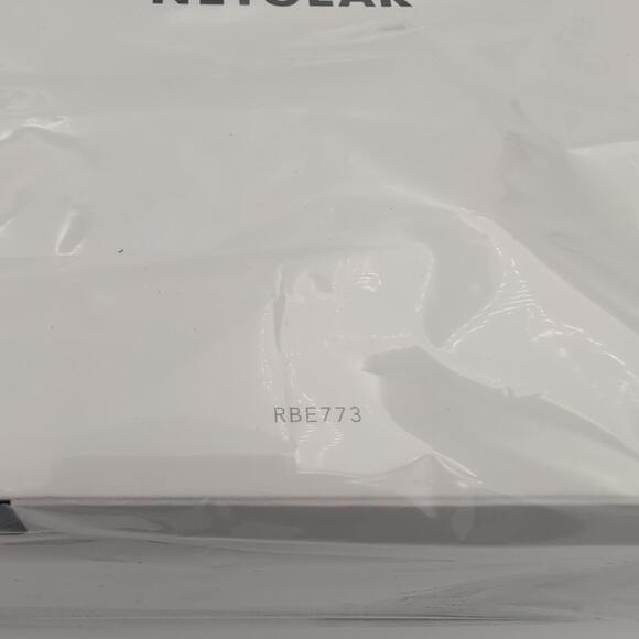 Netgear Orbi 770 Series Tri-band Mesh Wi-Fi 7 - Satellite RBE770 & Router RBE771 - Picture 4 of 15